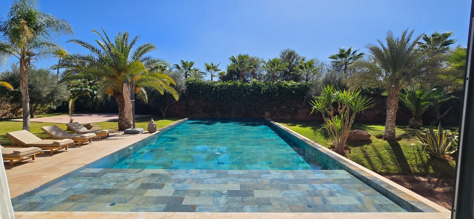 Villa, Route d'Amizmiz