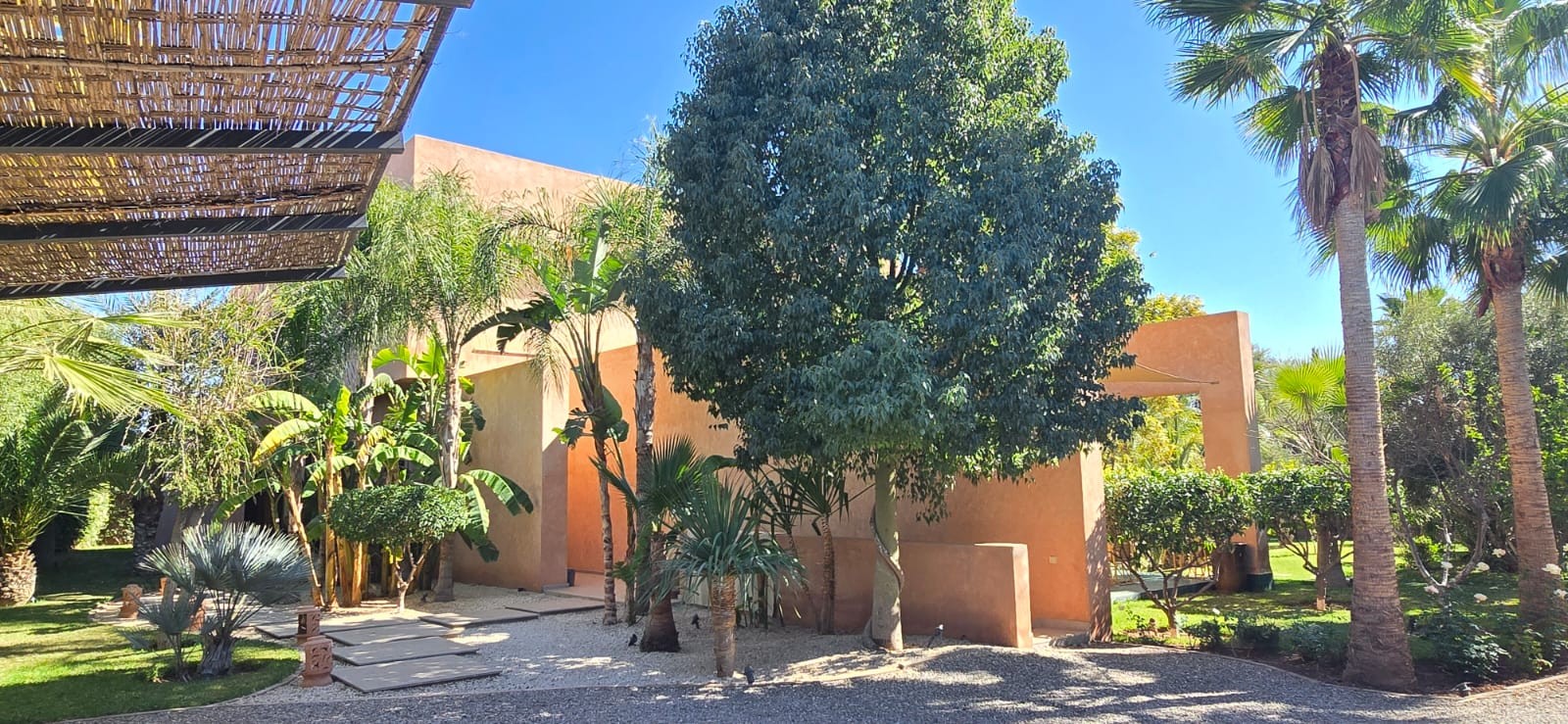 Villa, Route d'Amizmiz