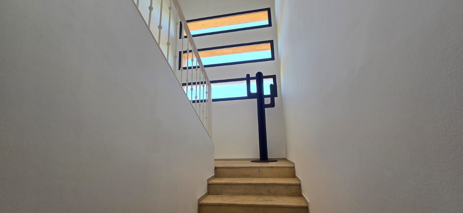 Villa, Amelkis area