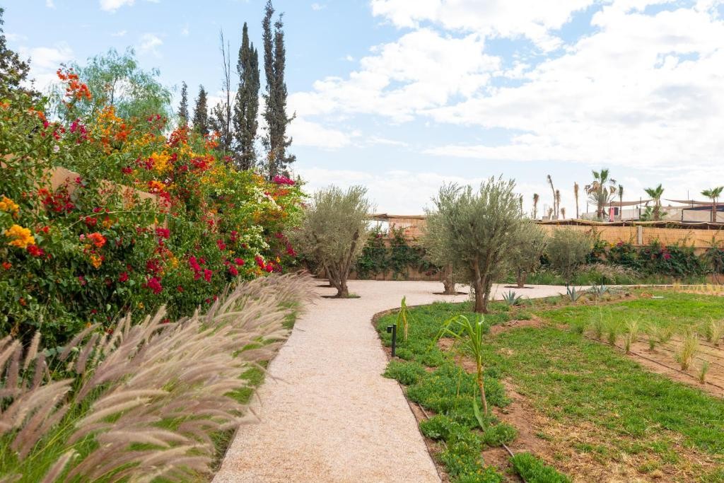 Villa, Route d'Amizmiz