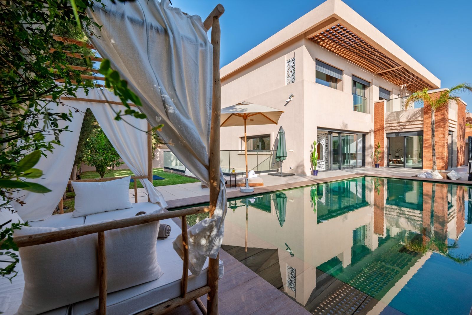 Villa image