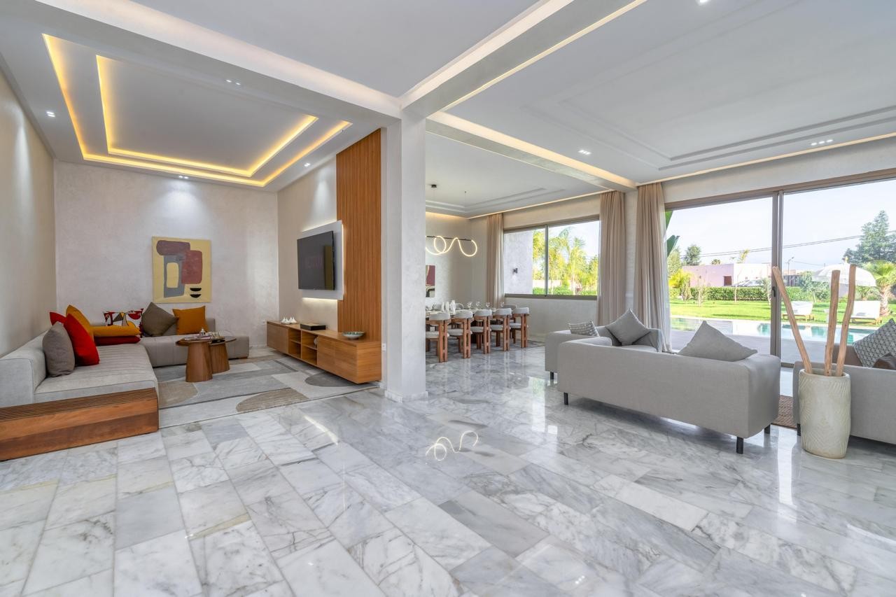 Villa, Route de Fès