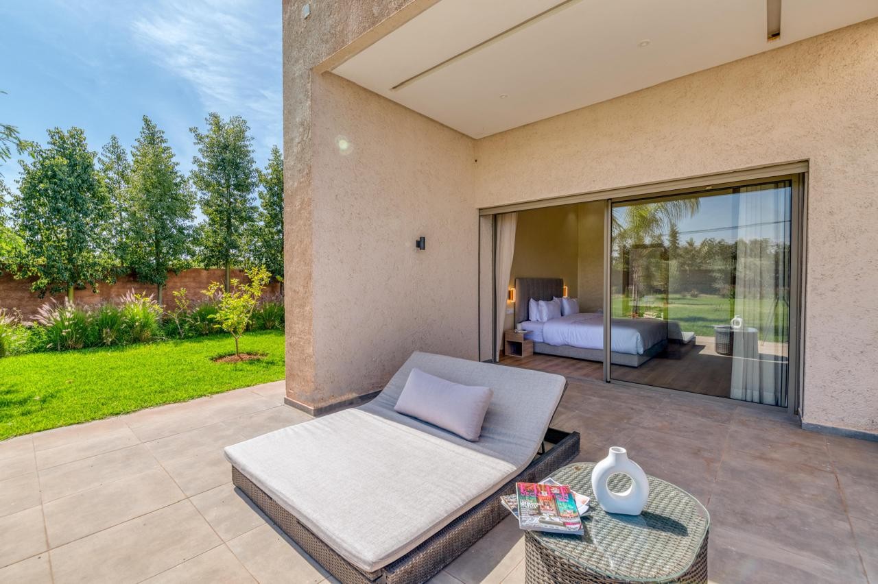 Villa, Route de Fès