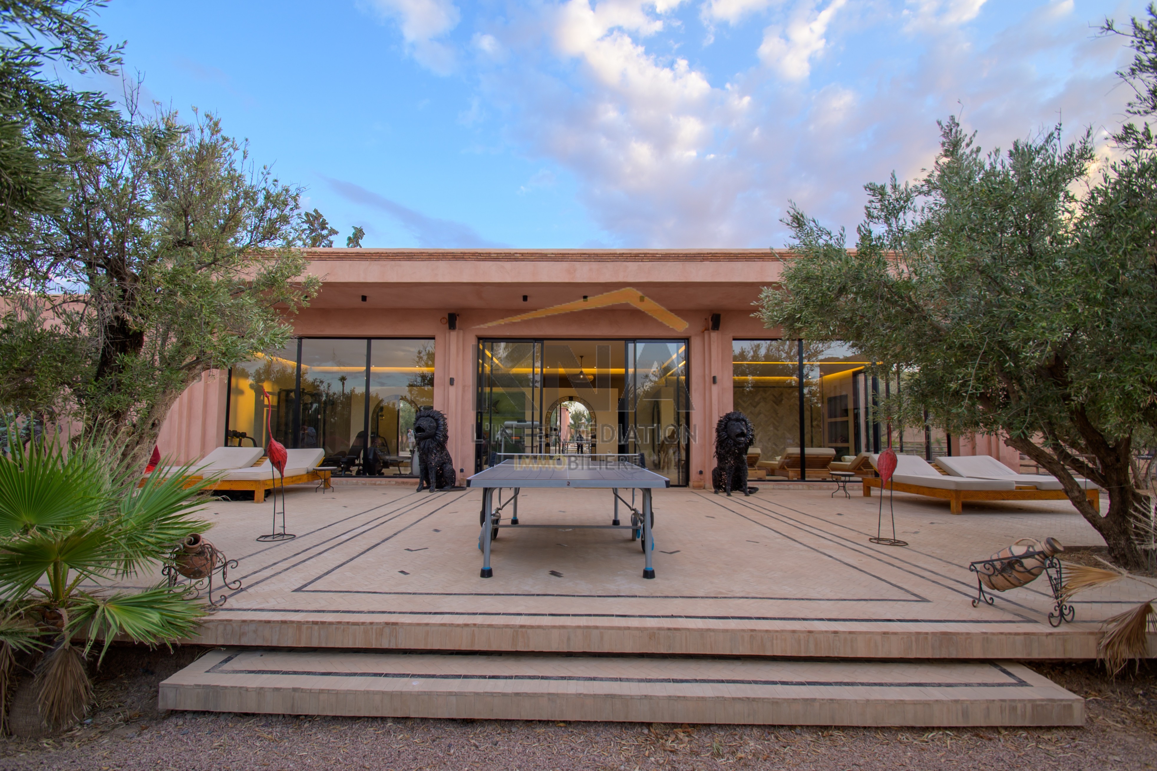 Villa image